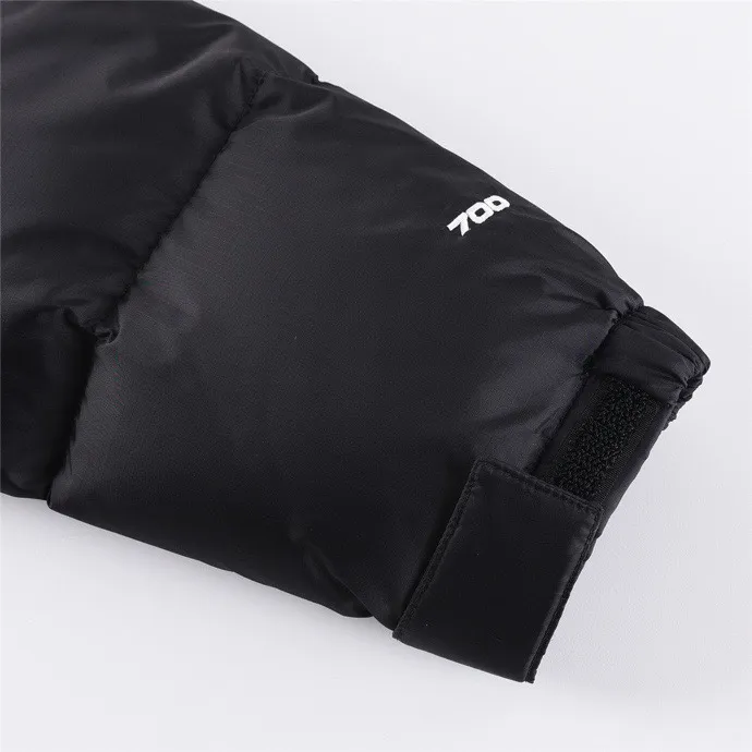NFC The North Face 1996 Classic ： S+The North Face" 、 。 The North Face" 。The North Face。 。 , 。The North Face" , Yosemite Half Dome, 。️ ： ：RDS Quality 700 90 / 320g（ 20g） ： 1990 ， 。 ： ：YKK ISO 9000Quality ZP ：340TPremium ： ， ， Lightweight 。 Size：S-XXL